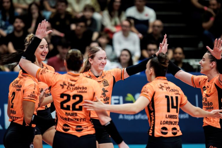 Osasco conquista vitória contra Minas e garante 3º lugar na Superliga Feminina