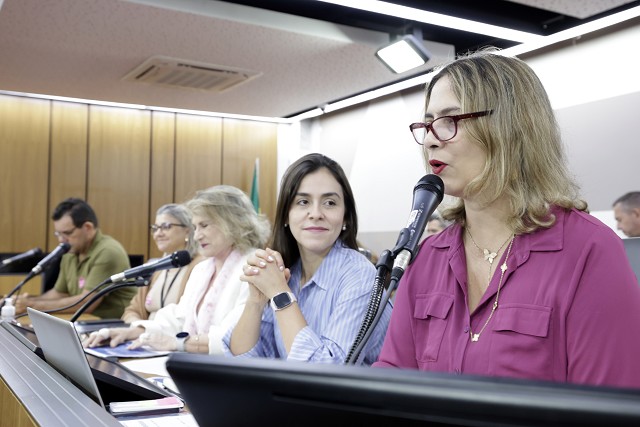 Servidores da Uemg e Unimontes Reivindicam Derrubada de Veto a Promoção por Escolaridade Servidores da Uemg e Unimontes Reivindicam Derrubada de Veto a Promoção por Escolaridade