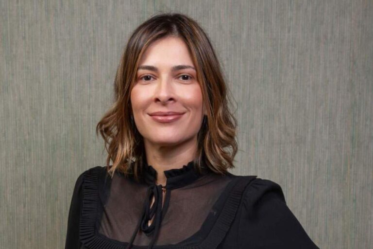 A Trajetória de Andreia Padovani: 30 Anos de Sucesso na Tokio Marine