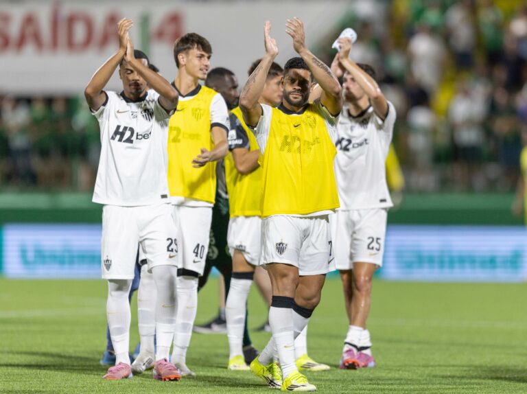 Análise: Atlético-MG Leva a Melhor e Encerra Jejum Fora de Casa com Vitória Convincente Análise: Atlético-MG Leva a Melhor e Encerra Jejum Fora de Casa com Vitória Convincente