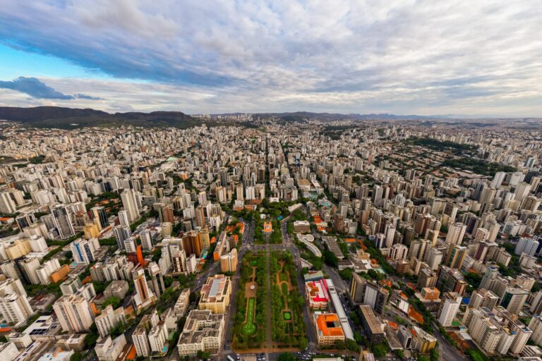 Feriado de Tiradentes em Belo Horizonte: O Que Abre e Fecha na Cidade