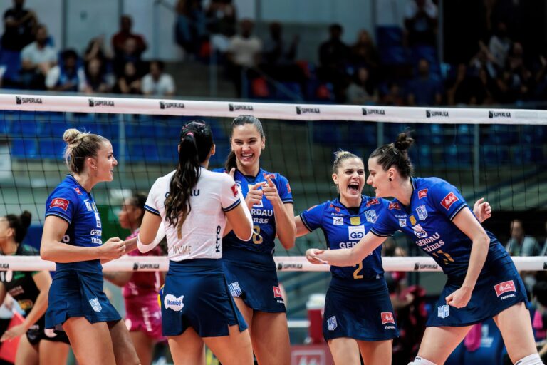 Minas Brilha e Domina Maringá em Vitória Certeira nas Quartas da Superliga