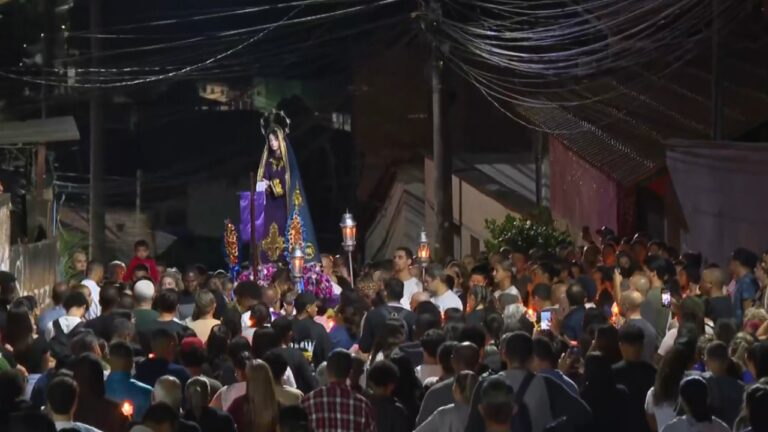 Procissão da Via Sacra em Sabará: Uma Tradição de Fé e Cultura