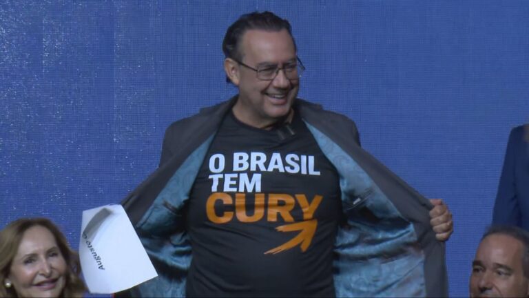 Augusto Cury Lança Pré-Candidatura à Presidência em Belo Horizonte