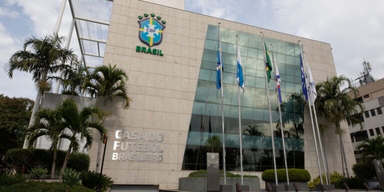 CBF Envia Pré-Lista de 55 Jogadores para a Copa do Mundo