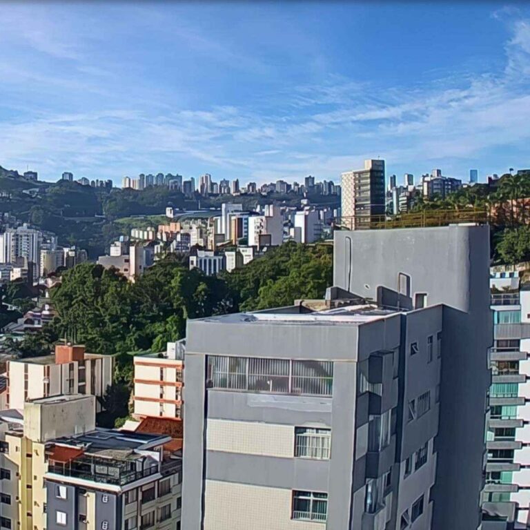 Clima em Minas Gerais: Temperaturas Altas e Possibilidade de Chuvas na Região