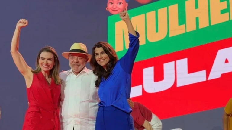 Marília Arraes destaca-se no evento Mulheres com Lula em Belo Horizonte