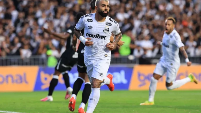 Santos domina Vasco em São Januário e afunda rival no Z-4 do Brasileirão