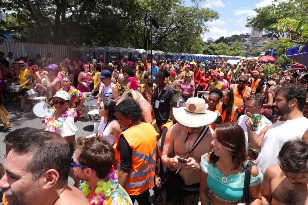 Aumento de 16% nos Subsídios para Blocos de Rua no Carnaval de Belo Horizonte em 2026 Aumento de 16% nos Subsídios para Blocos de Rua no Carnaval de Belo Horizonte em 2026