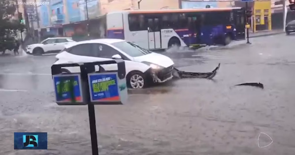 Desaparecido após Enxurrada em Belo Horizonte: Situação Crítica em MG