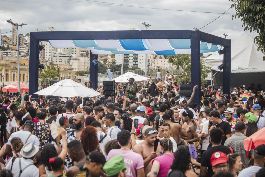 Rua do Samba: 12 Horas de Música e Protagonismo Feminino em Belo Horizonte