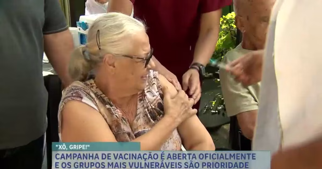 Vacinação Contra Influenza em Belo Horizonte: Começo da Campanha e Metas Vacinação Contra Influenza em Belo Horizonte: Começo da Campanha e Metas