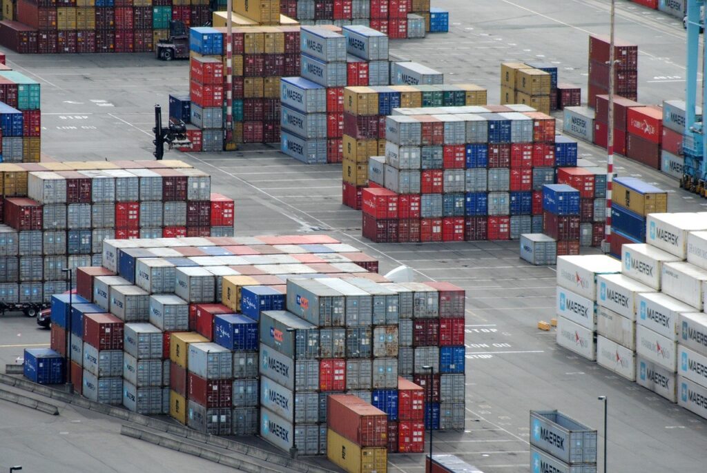 Aumento Dramático: Custo do Frete de Carne para o Oriente Médio Salta com Conflito Regional