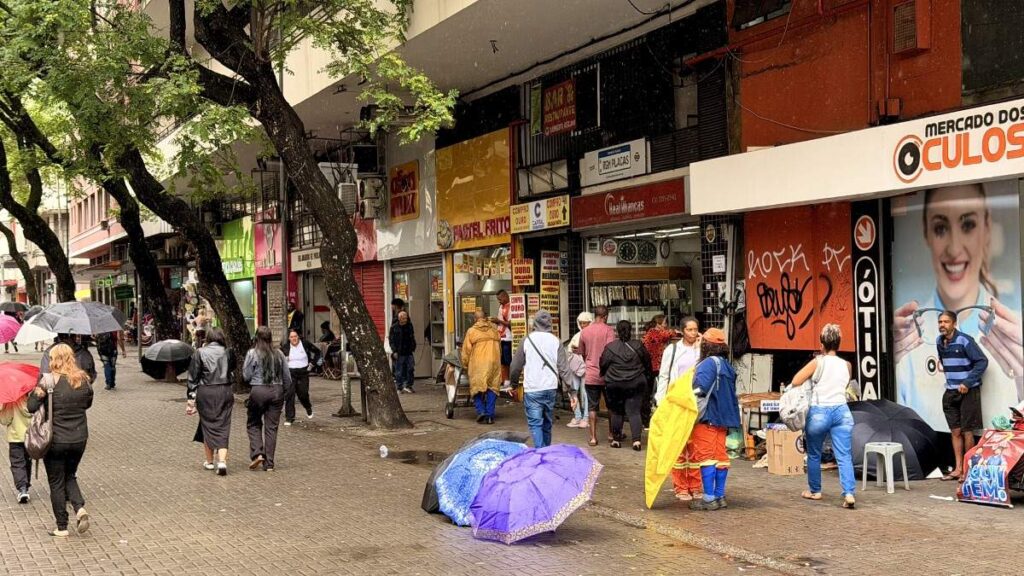 Comércio de Belo Horizonte Fechamento na Sexta-feira da Paixão: Decisão da Fecomércio-MG Comércio de Belo Horizonte Fechamento na Sexta-feira da Paixão: Decisão da Fecomércio-MG