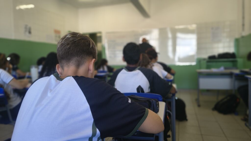 Governo de Minas Lança Programa Evolução Jovem com Oportunidades de Trabalho para Estudantes