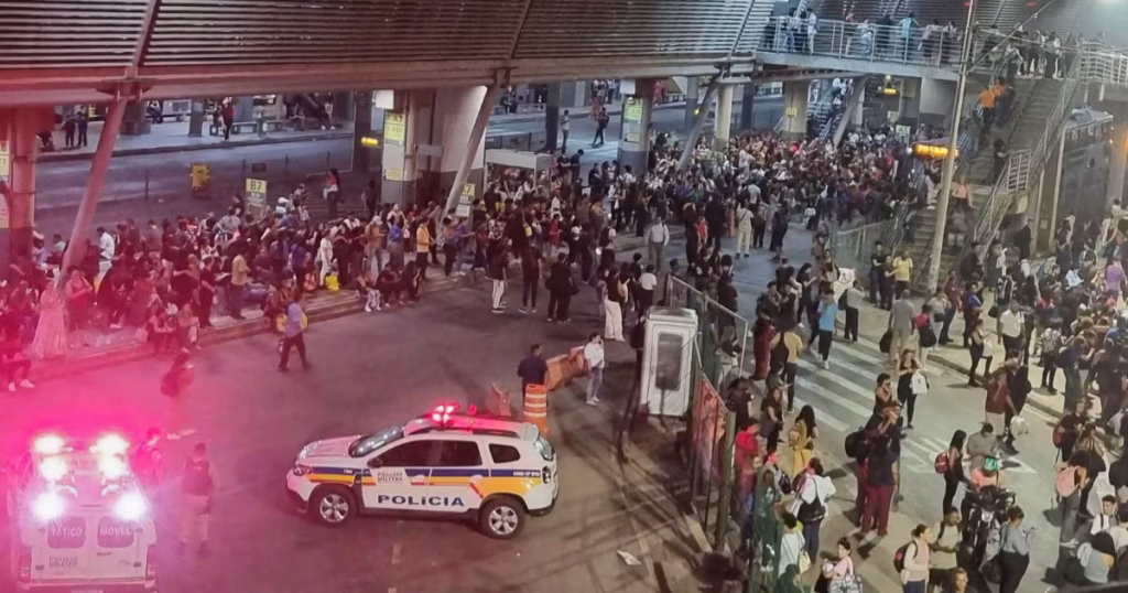 Protesto na Estação São Gabriel: Passageiros Exigem Melhorias no Transporte Público de BH