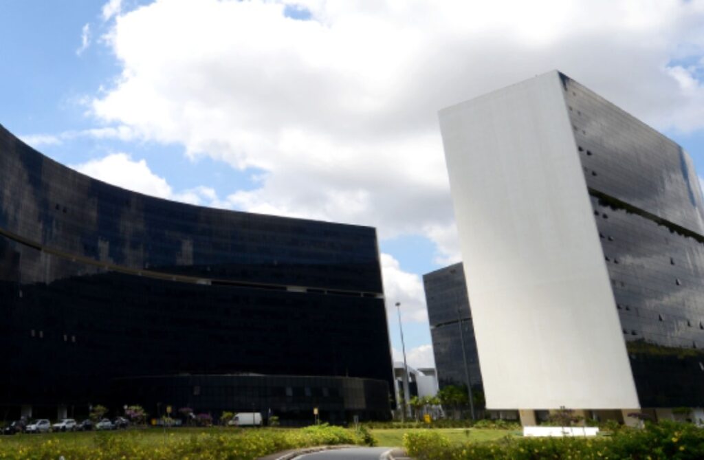 Último Dia para Inscrições no Concurso da Saúde de Minas: 380 Vagas Disponíveis