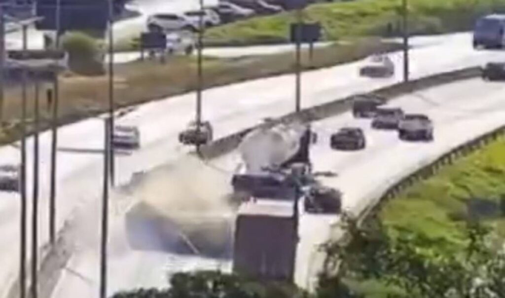 Acidente com Caminhão Desgovernado no Anel Rodoviário: Veja o Vídeo