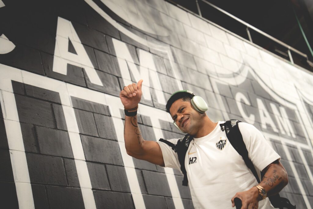 Atlético-MG Despede Hulk em Grande Estilo: Novo Destino é o Fluminense