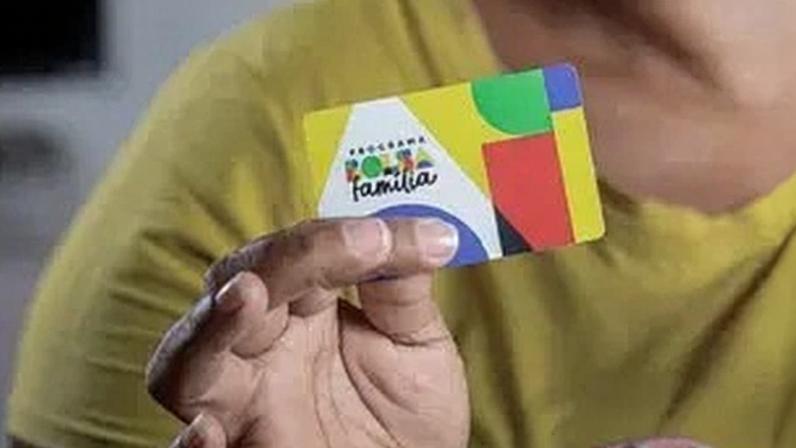 Beneficiários do Bolsa Família Recebem Pagamentos Acima do Salário Mínimo Beneficiários do Bolsa Família Recebem Pagamentos Acima do Salário Mínimo