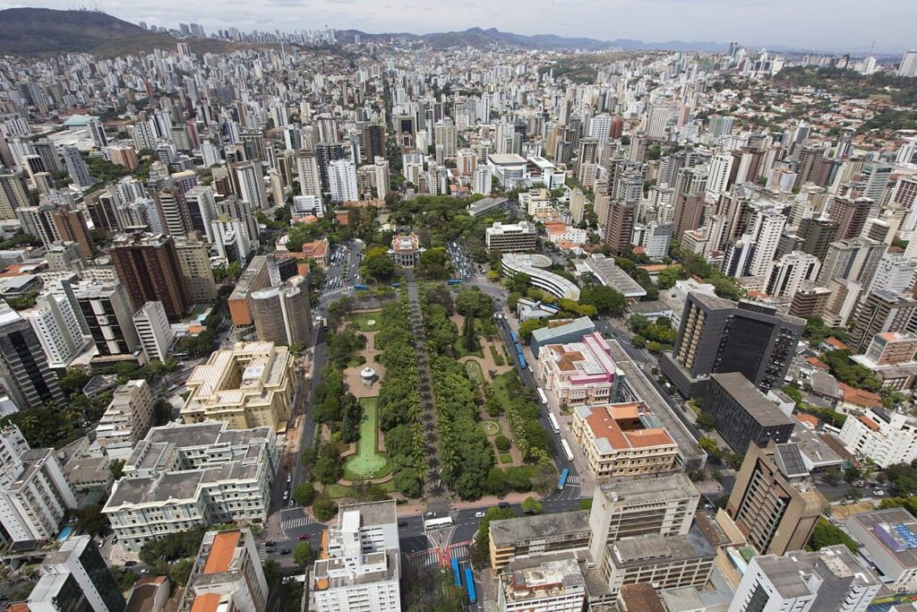 Feriado de 1º de Maio em BH: O Que Funciona e O Que Não Funciona Feriado de 1º de Maio em BH: O Que Funciona e O Que Não Funciona