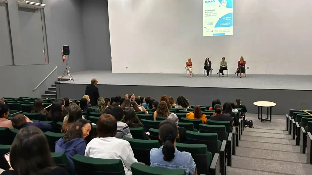 SES-MG reforça rede de cuidado para adultos com sobrepeso e obesidade no Triângulo do Sul
