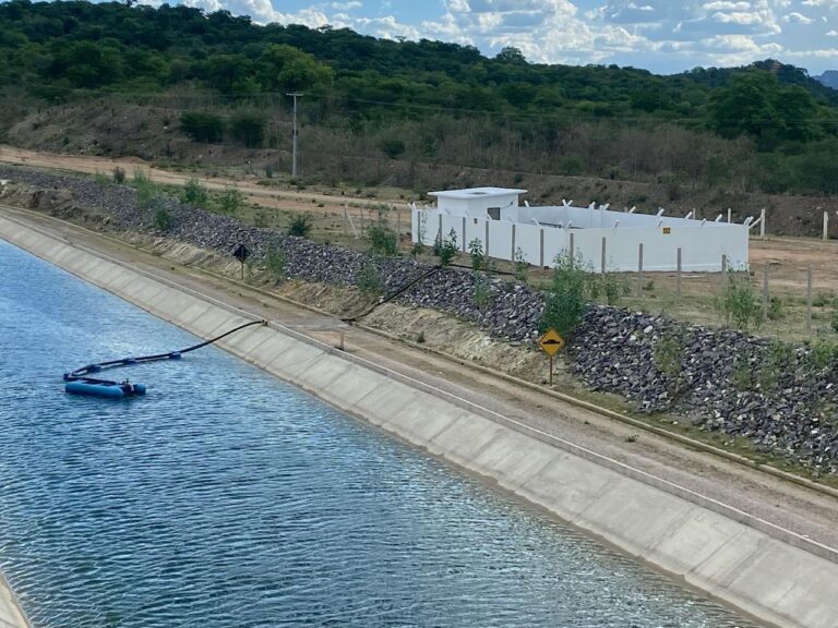 Pernambuco Recebe R$ 105 Milhões do Novo PAC para Expandir Abastecimento de Água Rural Pernambuco Recebe R$ 105 Milhões do Novo PAC para Expandir Abastecimento de Água Rural