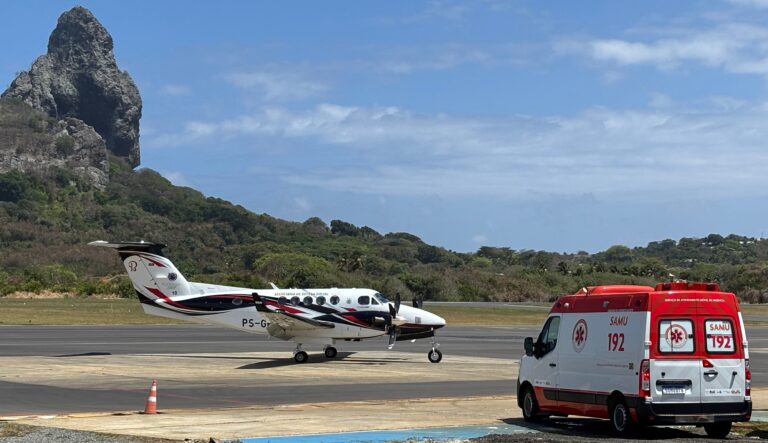 Turista Português Ferido em Noronha é Transferido para Recife Após Onda Forte