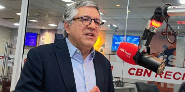 Vacinação contra dengue: Brasil deve iniciar imunização em janeiro, diz ministro Vacinação contra dengue: Brasil deve iniciar imunização em janeiro, diz ministro