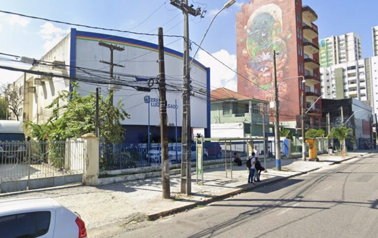 Afastamento de Professor por Suspeita de Abuso Sexual em Escola no Recife Afastamento de Professor por Suspeita de Abuso Sexual em Escola no Recife