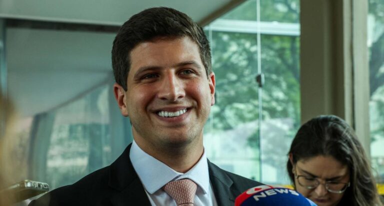 Câmara do Recife Define Procedimentos para Impeachment de João Campos