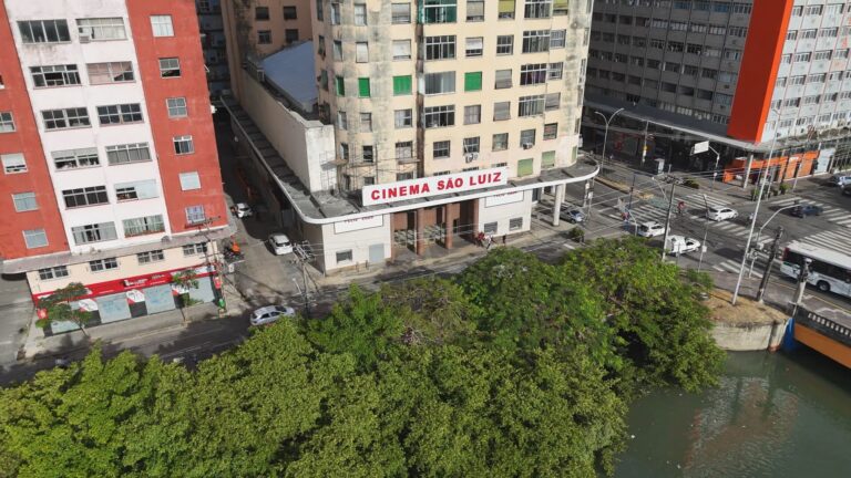 Cinema São Luiz: O Palco do Vencedor do Globo de Ouro e Seu Papel na História do Recife