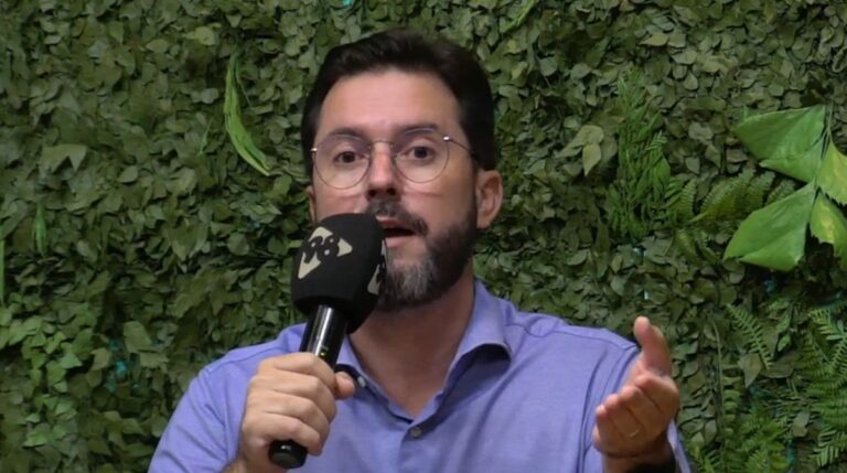 Desafios Municipais e a Privatização da Copasa: Entrevista com Luiz Eduardo Falcão Desafios Municipais e a Privatização da Copasa: Entrevista com Luiz Eduardo Falcão
