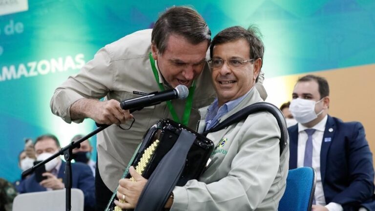 Gilson Machado Deixa PL e Almeja Candidatura ao Senado em 2026