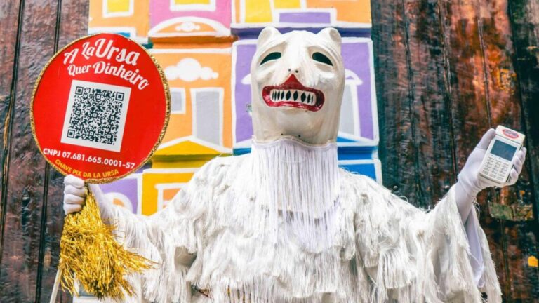 La Ursa d’O Bonde: Carnaval Popular e Cinema se Encontram no Recife Antigo