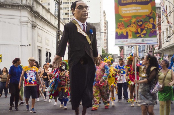 Carnaval de Pernambuco: Blocos Elevam Cultura e Memória nas Ruas Carnaval de Pernambuco: Blocos Elevam Cultura e Memória nas Ruas