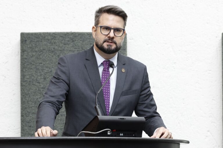 Mantoan Defende Trabalho Sério e Ético na Política Tocantinense