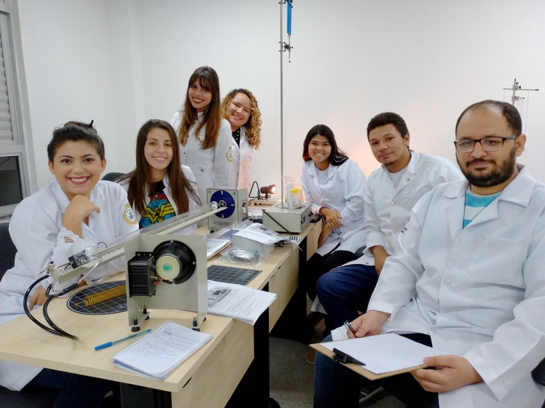 MEC Define Metas de Matrículas para o Programa Juros por Educação MEC Define Metas de Matrículas para o Programa Juros por Educação