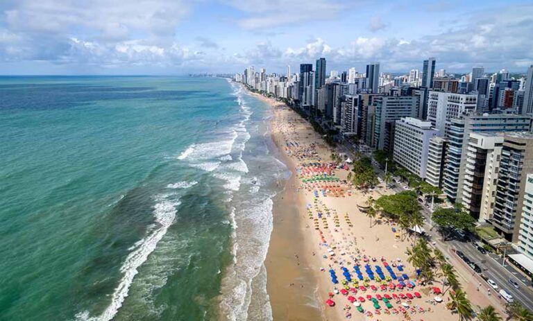 Nordeste Destaca-se como Destino Principal do Carnaval 2026 e Enfatiza Cuidados Necessários