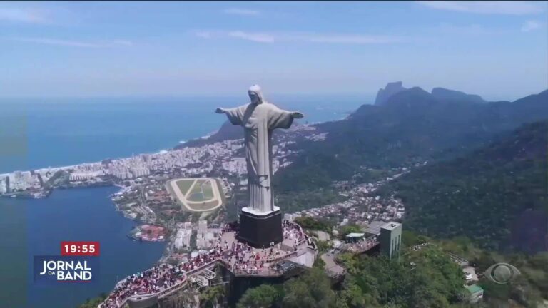 Turismo Estrangeiro no Brasil: Recorde de Visitantes Impulsiona a Economia