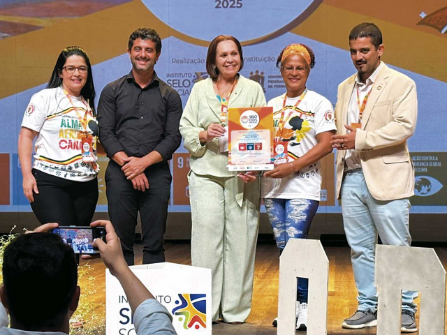 Centro de Excelência Nelson Mandela Recebe Selo ODS Educação 2026: Uma Iniciativa de Protagonismo e Inclusão Centro de Excelência Nelson Mandela Recebe Selo ODS Educação 2026: Uma Iniciativa de Protagonismo e