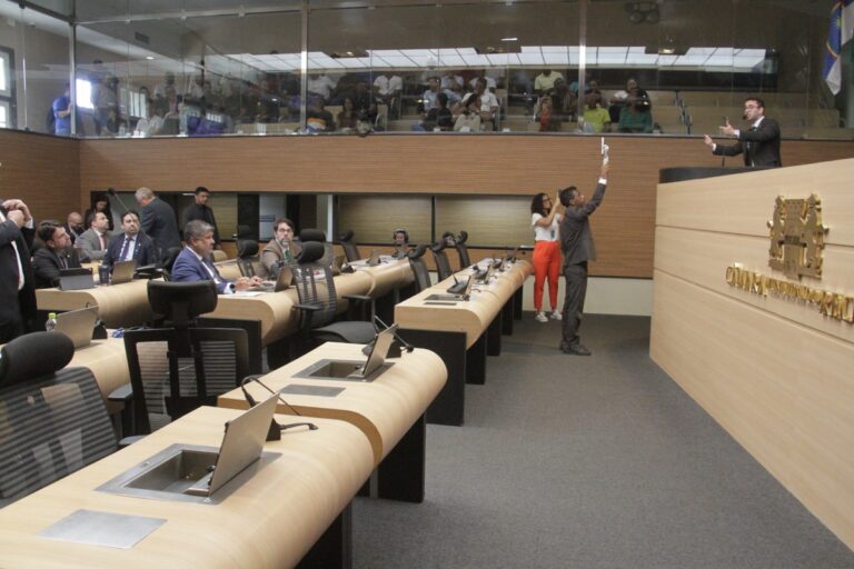 CPI em Debate: Arquivamento de Pedido na Câmara Municipal do Recife gera Controvérsias