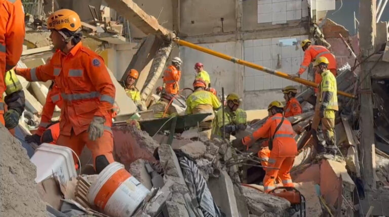 Desabamento de Edifício em Belo Horizonte Deixa Várias Pessoas Soterradas Desabamento de Edifício em Belo Horizonte Deixa Várias Pessoas Soterradas