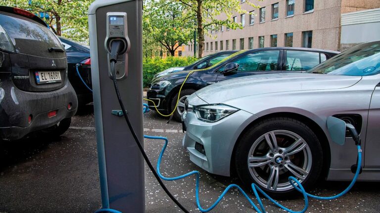 Mercado de Carregadores para Carros Elétricos no Brasil: Um Setor em Crescimento de até R$ 2 Bilhões