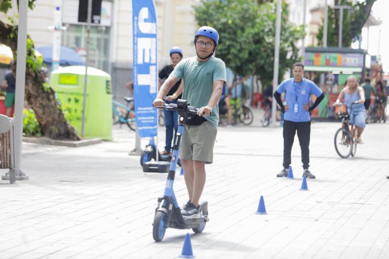 Patinetes Elétricos Agora Disponíveis para Aluguel em Recife: Descubra Como Funciona Patinetes Elétricos Agora Disponíveis para Aluguel em Recife: Descubra Como Funciona