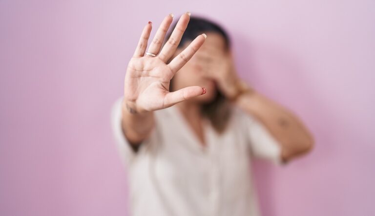 Recife Inova com Clara IA: Tecnologia para Identificar Risco de Violência Contra Mulheres