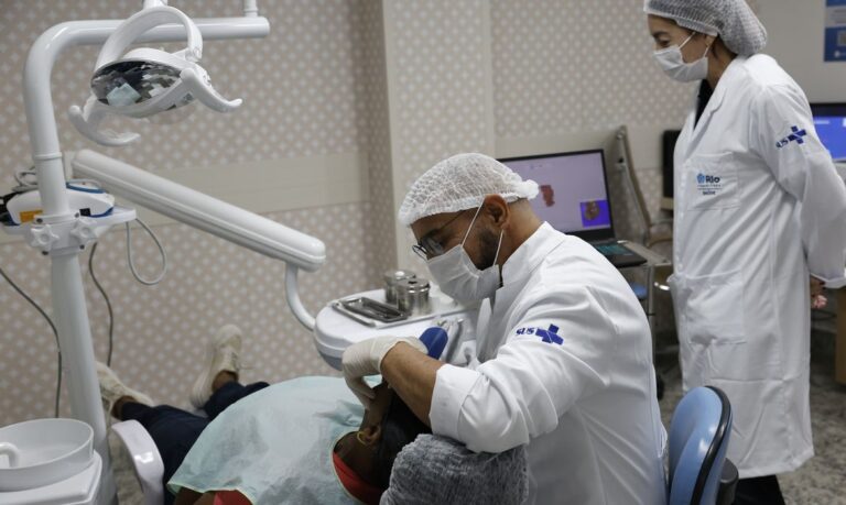 SUS Oferece Tratamentos Odontológicos Avançados para Mulheres Vítimas de Violência
