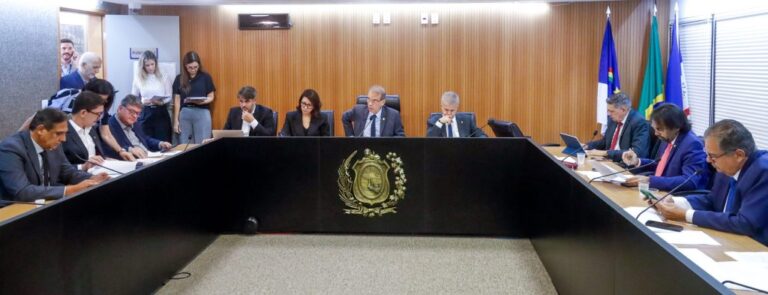Alepe Convoca Autoridades de Pernambuco para Esclarecimentos sobre Diversos Assuntos Alepe Convoca Autoridades de Pernambuco para Esclarecimentos sobre Diversos Assuntos