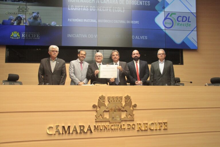Câmara Municipal Celebra a CDL Recife: Patrimônio Cultural da Cidade Câmara Municipal Celebra a CDL Recife: Patrimônio Cultural da Cidade