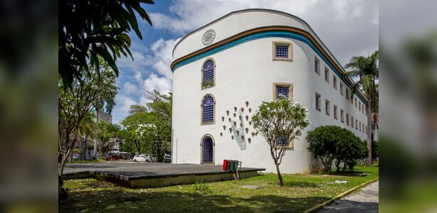 Casa da Cultura de Pernambuco: 50 Anos de História e Transformação Casa da Cultura de Pernambuco: 50 Anos de História e Transformação